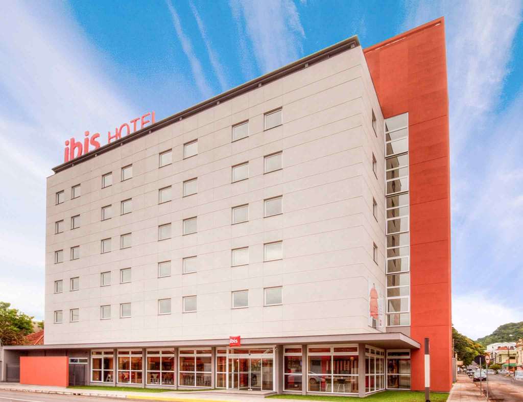 Ibis Montenegro Exterior photo