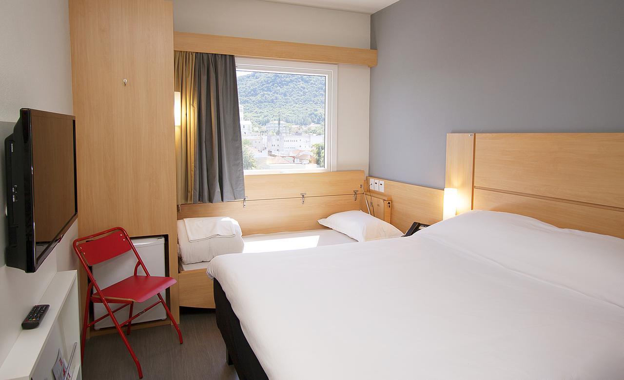 Ibis Montenegro Exterior photo