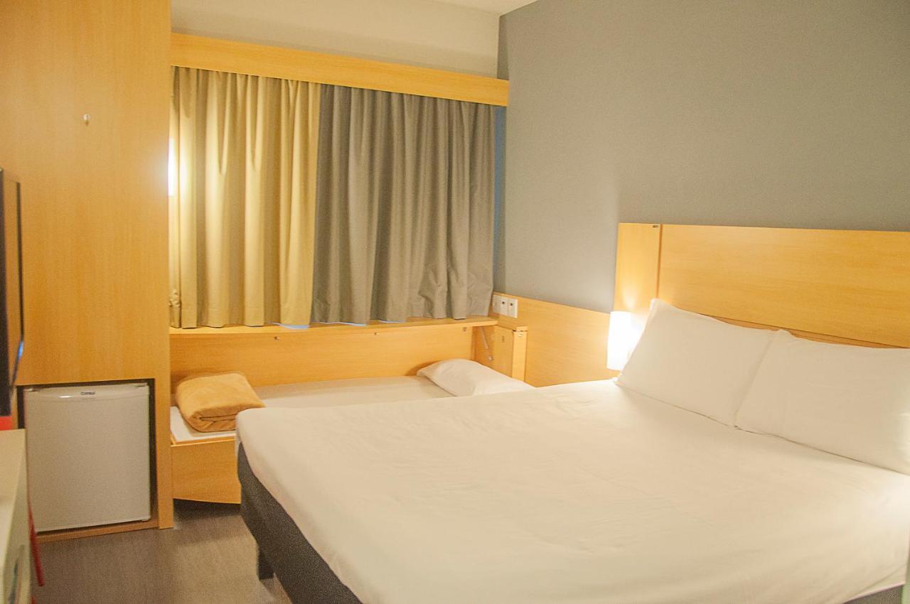 Ibis Montenegro Exterior photo